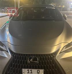 لێکزس NX